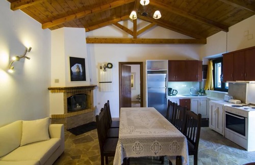 Gaios House | Su La Strata house by CorfuEscapes