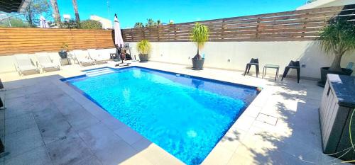 Agios Athanasios Villa | Suburban Family Villa