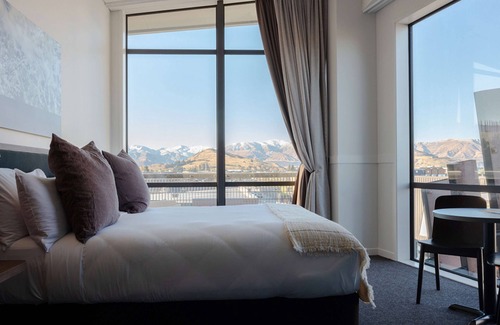 Frankton Hotel | Sudima Queenstown Five Mile