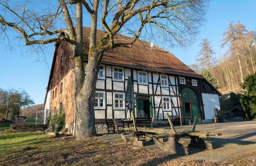 Dringenberg House | Suffelmühle