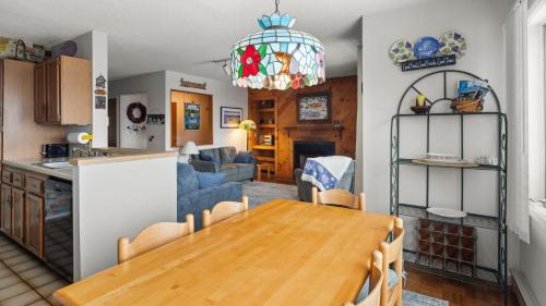 Waitsfield Apartment | Sugarbush Snowside Condo 14