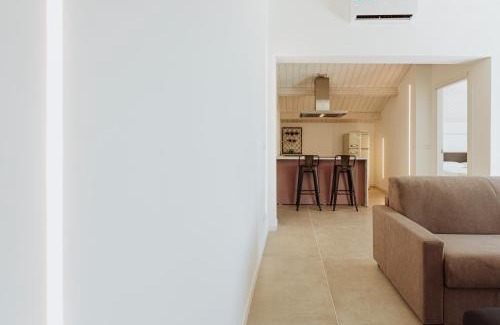 Vasto House | Suite 106