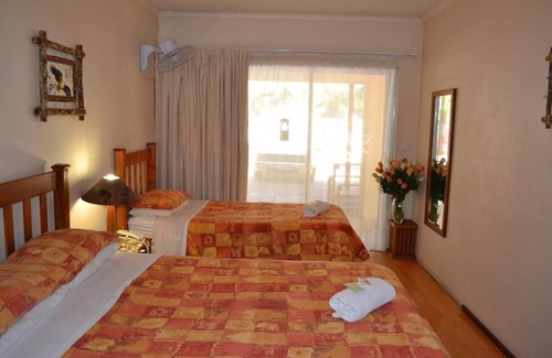 Kempton Park Bed & Breakfast | Suite 5-Doves Nest Guest House-Bed and Breakfast