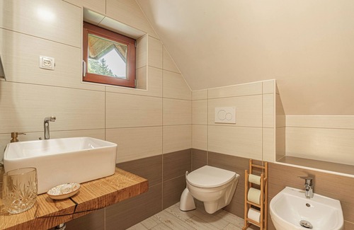 Prevalje Hotel | Suite Alder embraced by nature