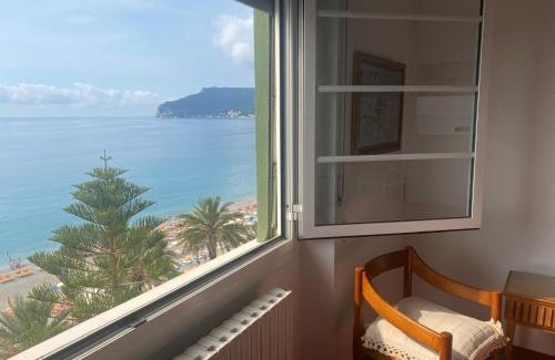 Spotorno Apartment | SUITE BLU INN , 10 mt from sea , one parking gratuito free