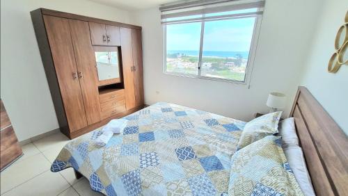 Playas Apartment | Suite con Vista al Mar, Piscinas, Jacuzzi, Wifi