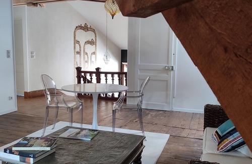 Remiremont House | Suite de Charme en Mezzanine