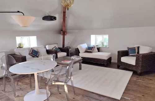 Remiremont House | Suite de Charme en Mezzanine