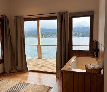 Peninsula San Pedro House | Suite del muelle