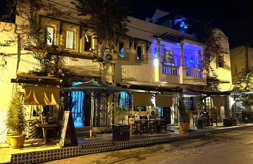 Hergla Apartment | Suite Deluxe en Bois