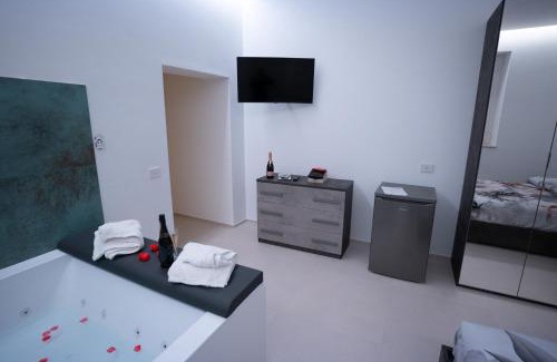 Giovinazzo House | Suite Dreams Luxury