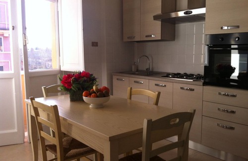 Flaminio Apartment | Suite for 6 people! Center of Rome! Baby gratis!