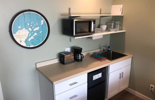 La Pointe Apartment | Suite Four at La Pointe Lodging