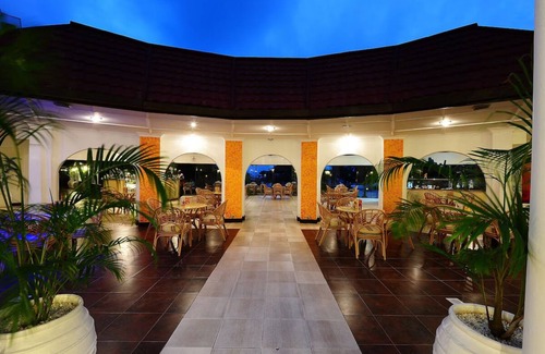 Nyali House | Suite Right on the Beach: Enjoy Spacious Stay with Access to Pool & Spa