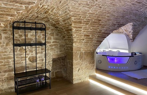 Bitonto Bed & Breakfast | Suite Spa of Dreams