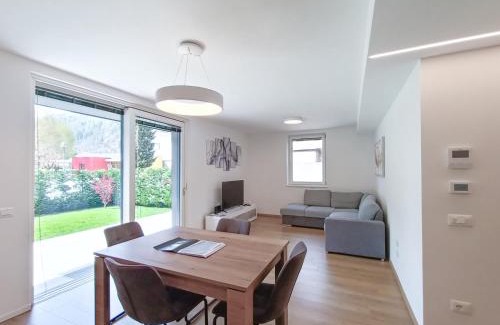 Male Apartment | Suite Svaizer con giardino privato