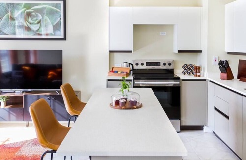 New Kingston Condo | Suite Tangerine Classy & Conveniently Located
