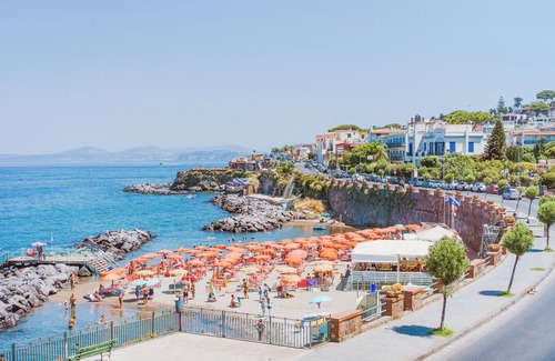 Succhivo House | Suite The Mana Vista Mare in Centro a Casamicciola Terme