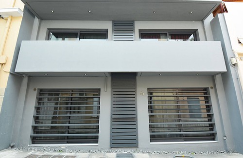 Piraeus Apartment | Suites 51/5 min from Piraeus Port!