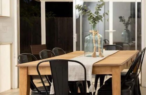 Live Oak House | Summer Specials - 2min to community pool - 20min to Six Flags - 10min to RAFB