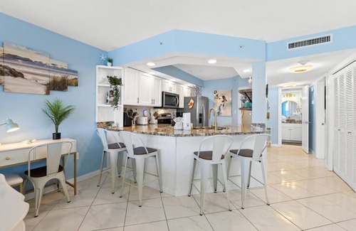 Holiday Beach Condo | Summerhouse 701A - Beachfront, 2 Pools, Free Activities Incl, Hot Tub, East End