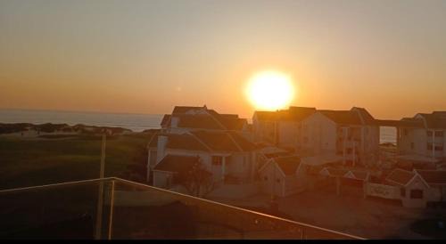 Pollok Beach Apartment | Summerstrand, 9th Avenue, Unit 303 Cascades