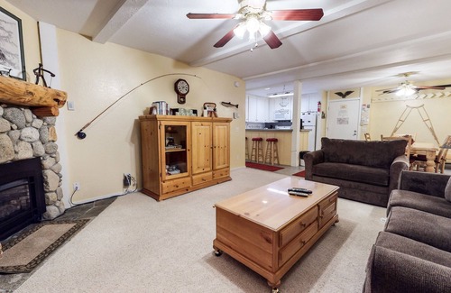 Mammoth Lakes Condo | Summit #3 1 Bedroom Condo
