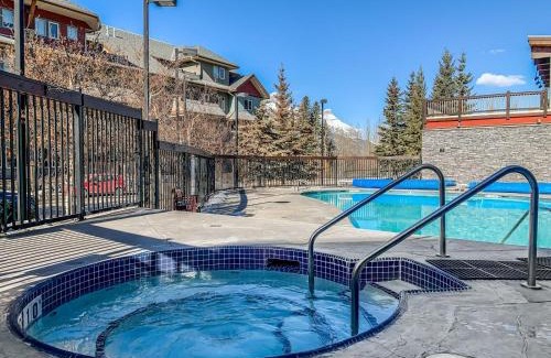 Canmore House | Summit at The Lodges of Canmore