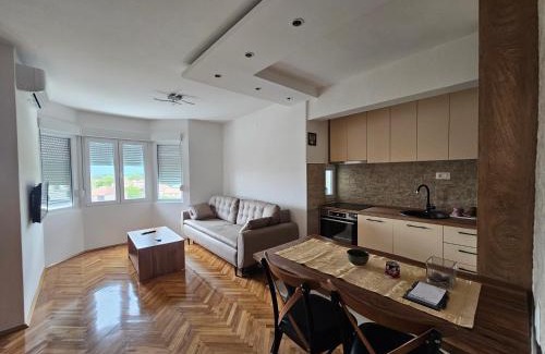Niksic Apartment | Sunčani apartman