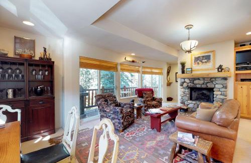 Ketchum House | Sun Bird Getaway