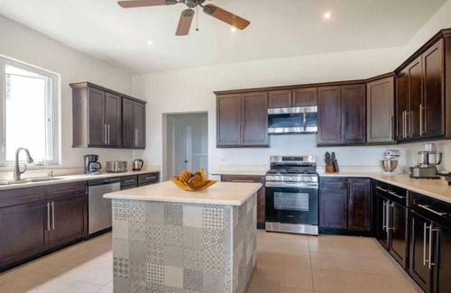 Montego Bay Villa | Sun Drenched Beachfront Villa Upscale Living, Private Pool, Breezy Ocean Breezes