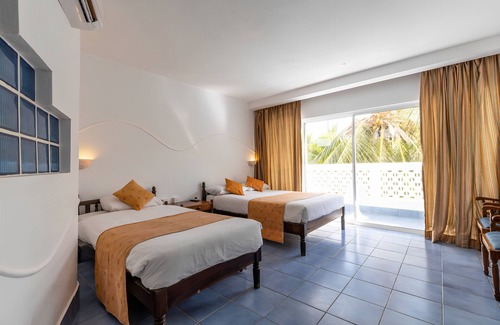 Mtwapa Resort | Sun N Sand Beach Resort