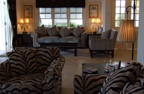 Apple Hall Villa | 'Sunburst' Elegant villa with pool and ocean view