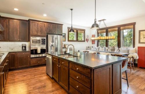 Cle Elum House | Suncadia 3 Bdrm Golf View Home with Private Sauna