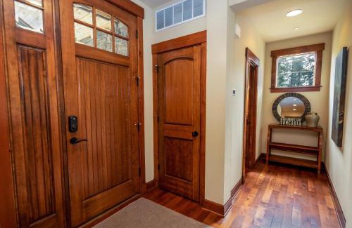 Cle Elum House | Suncadia 4 Bed Fairway View Lodge