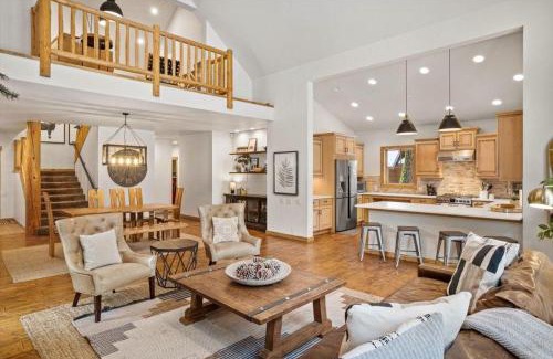 Cle Elum House | Suncadia 5 Bed Refined Alpine Home