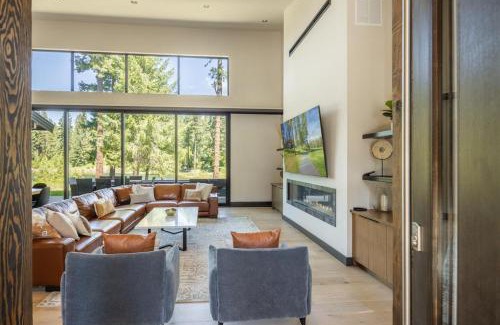 Cle Elum House | Suncadia 6 bdrm luxurious with magnificent golf views
