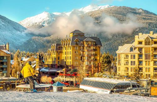 Whistler Village Hotel | Sundial Hotel