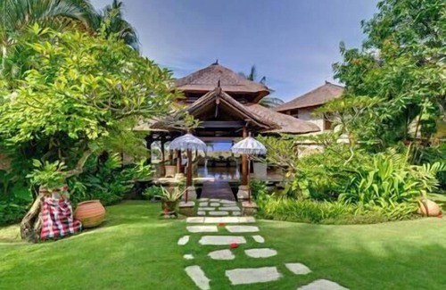Pererenan Villa | Sungai Tinggi Beach Villa by Elite Havens