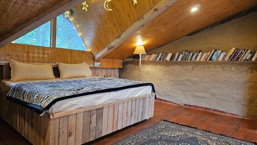 Manali House | Sunils Cabin 5BHK Glass View Villa Manali