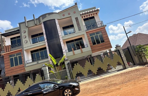 Gitarama Apartment | Sunny 3BDR Residence in Kigali City w/Free Parking + Fast WiFi & Amazing Kitchen