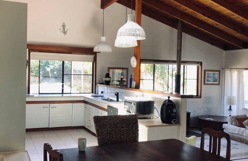 Aroona House | Sunny and Breezey Sunshine Coast family home with pool