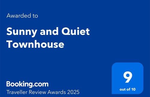 Kurralta Park Apartment | Sunny and Quiet Townhouse