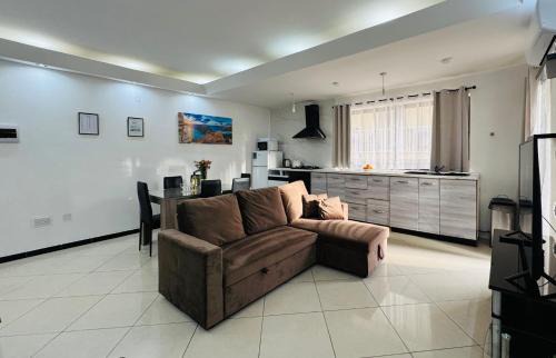 Gzira Apartment | Sunny Apartment Gzira