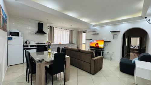 Gzira Apartment | Sunny Apartment Gzira