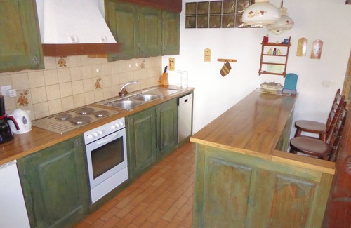 Jaun Ski Chalet | Sunny chalet vacation apartment with a view of the Jaun valley in the west alps