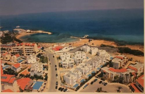 Pernera Apartment | SUNNY COAST