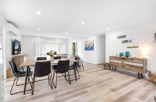 Mudjimba House | Sunny Dayz @ Sundew - pet friendly beach holiday