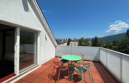 Bregenz Apartment | Sunny haven by Lake Constance