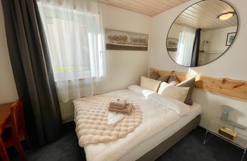 Leukerbad Apartment | Sunny-Nest, Garden Apartment